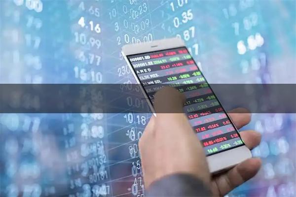 股票配资平台查询系统 美联储古尔斯比：AI正在成为通胀问题